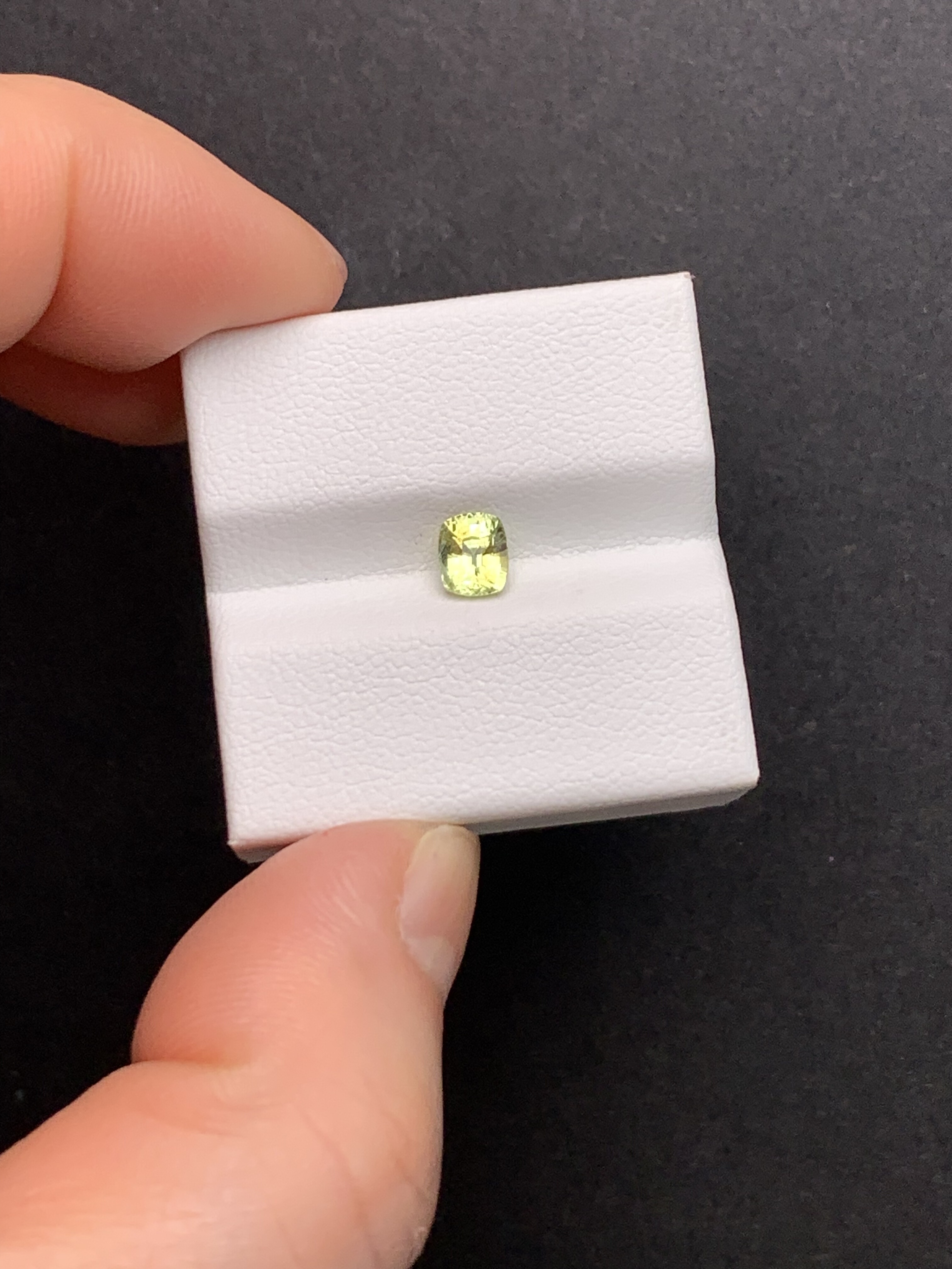 0.7克拉 斯里兰卡天然无烧荧光笔色蓝宝石（0123）,珠宝/钻石/翡翠,裸石,淘宝优惠券,粉丝福利购,淘宝优惠卷