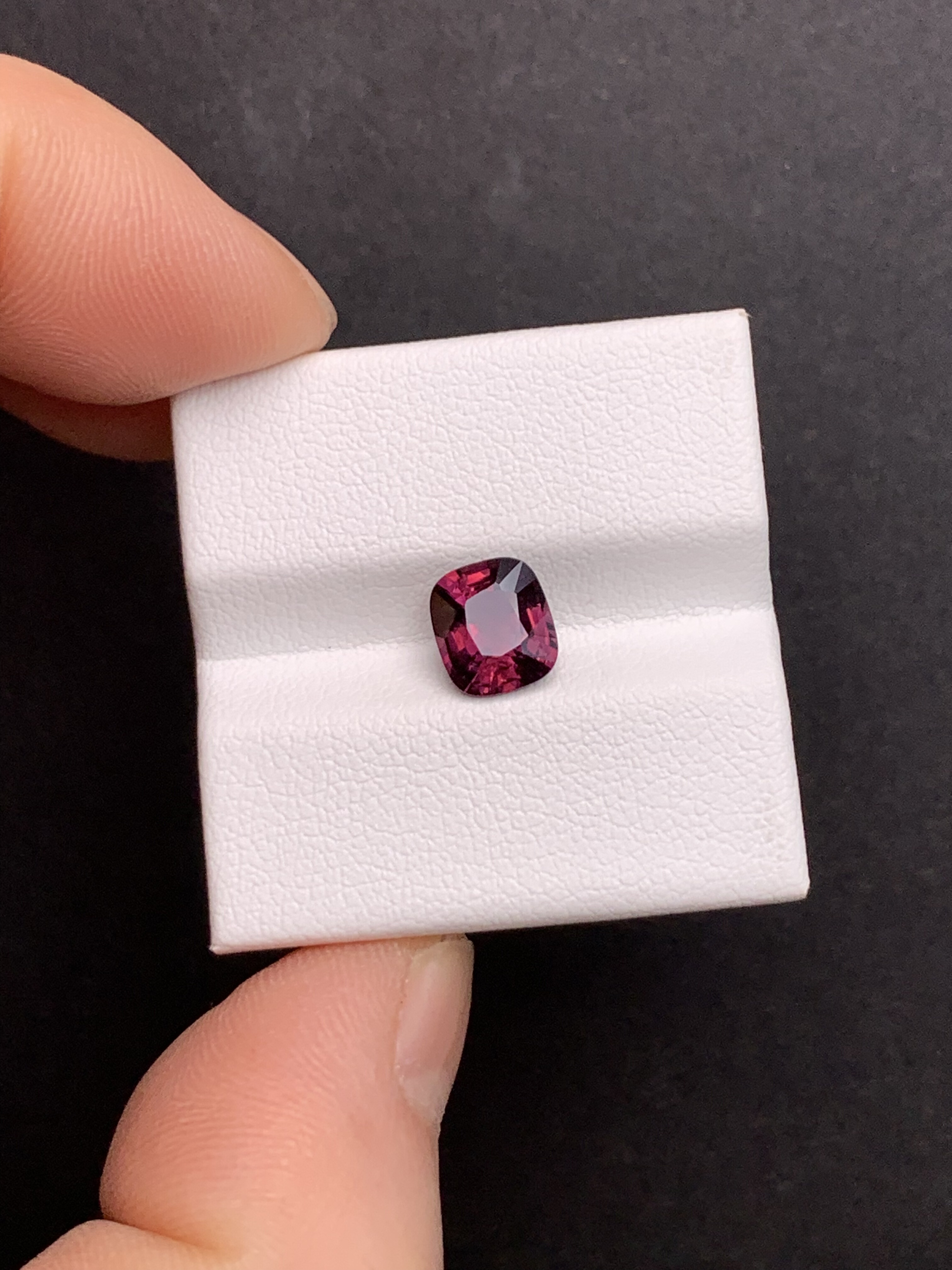 1.55克拉 缅甸天然无烧尖晶石 玫红色 （0120）,珠宝/钻石/翡翠,裸石,淘宝优惠券,粉丝福利购,淘宝优惠卷