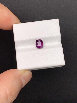 1.16克拉 斯里兰卡天然老烧紫罗兰蓝宝石（0115）