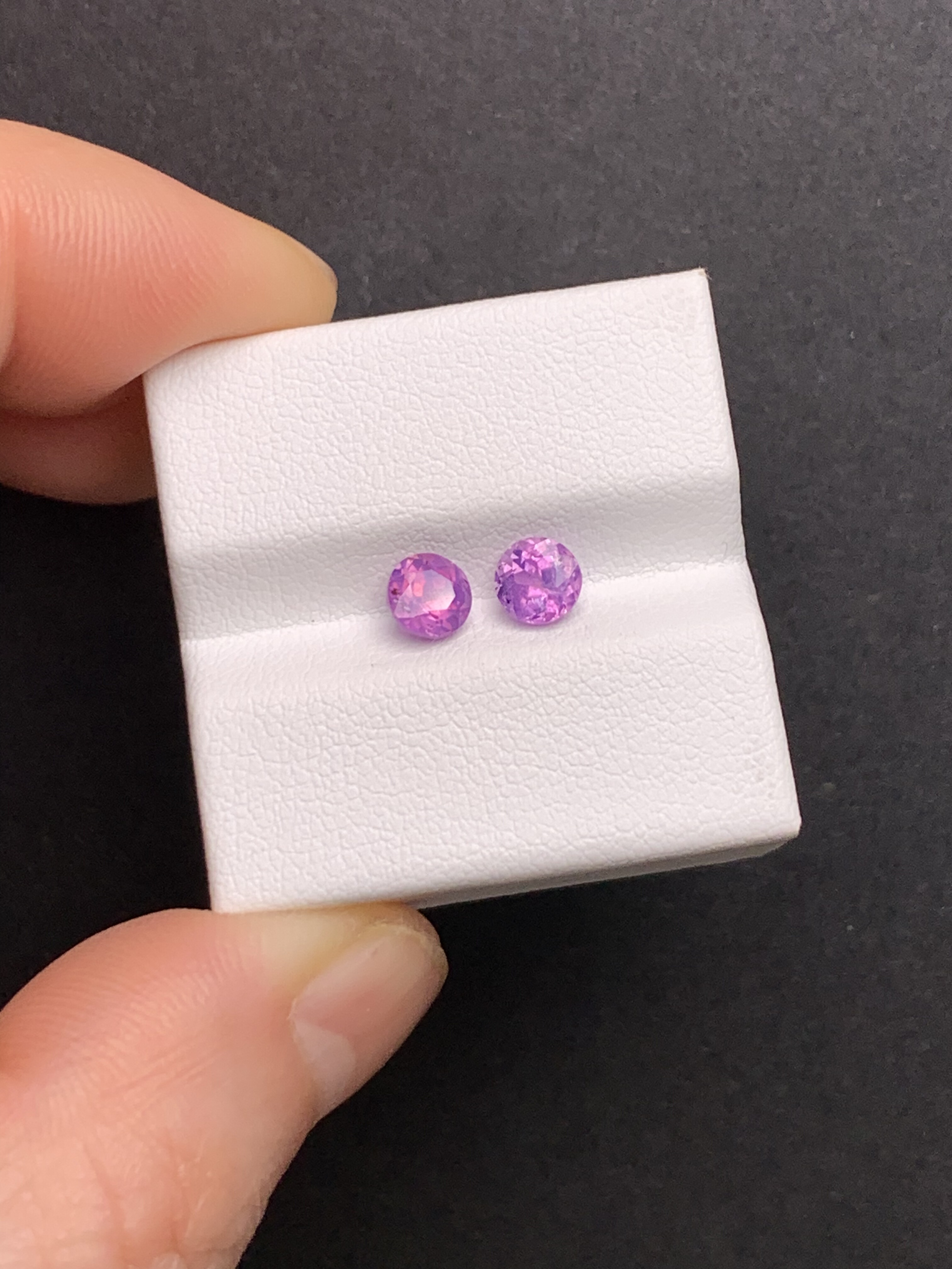 1.35克拉斯里兰卡天然无烧粉蓝宝 耳钉料子 （0124）,珠宝/钻石/翡翠,裸石,淘宝优惠券,粉丝福利购,淘宝优惠卷