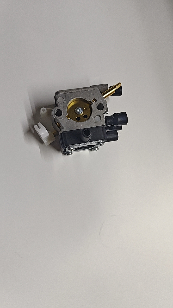 新款FS120化油器FS200/250割草机化油器老款割灌机打草机配件