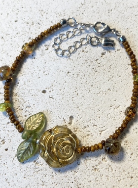 茵娜原创 简约复古干枯玫瑰捷克轻奢串珠手链 小众设计饰品