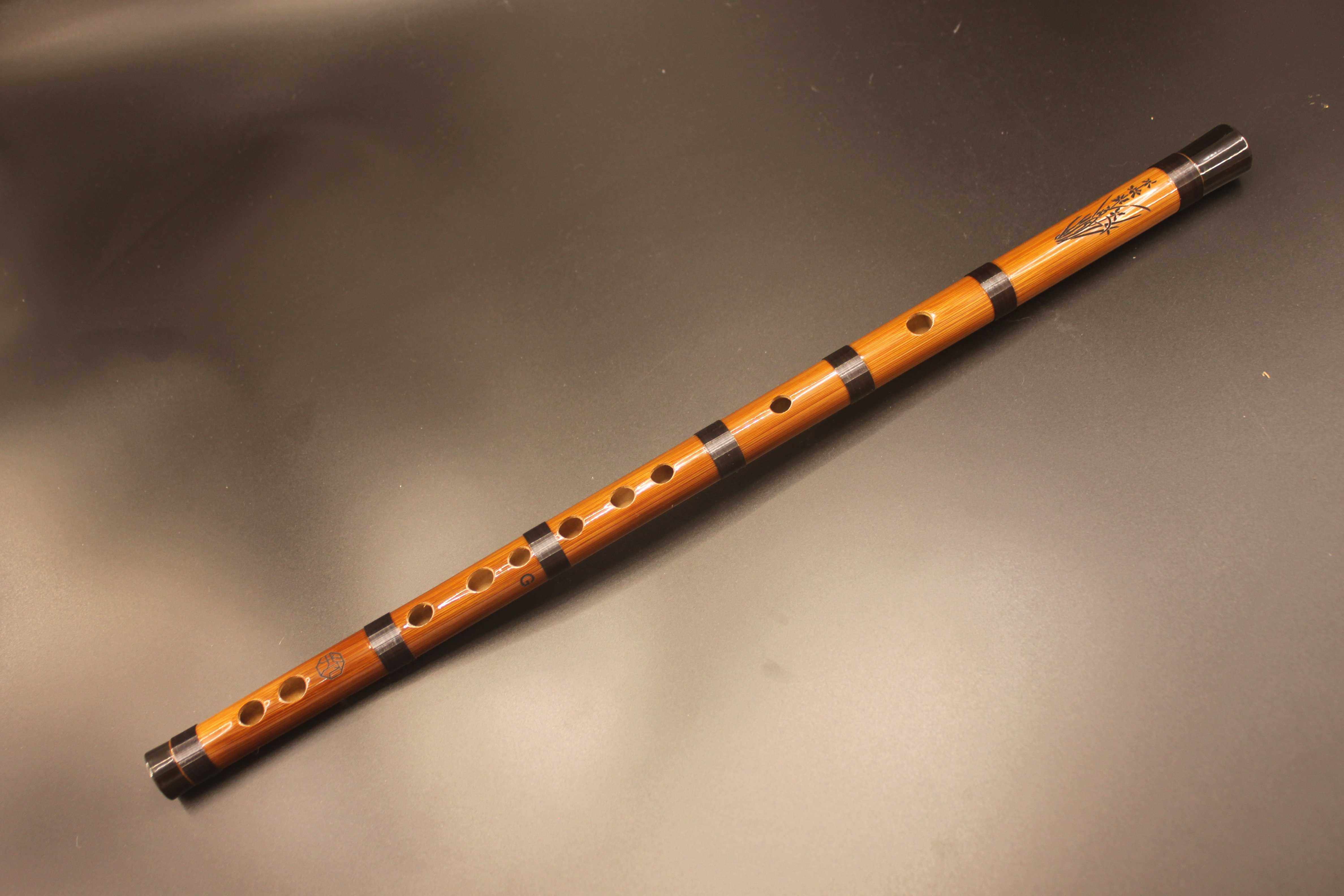 虞音乐器厂 半竹  普及款竹笛