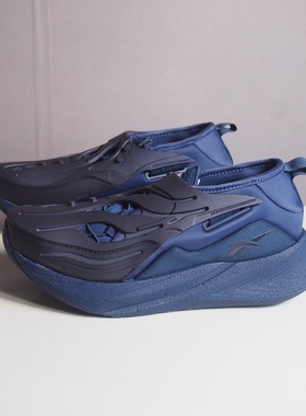 锐步Floatride Energy Argus X 机甲风未来感太空跑步鞋100072113