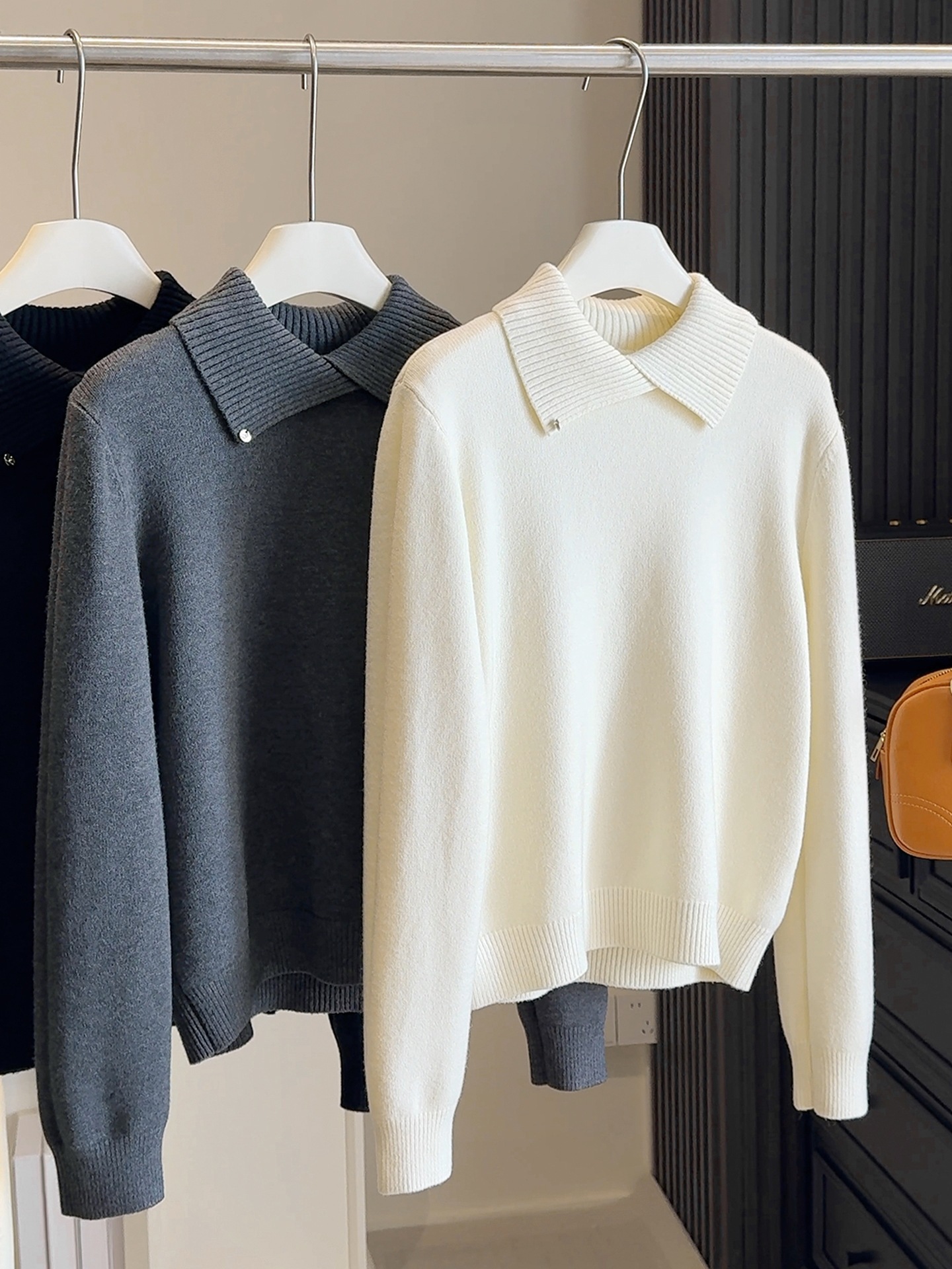 秋冬女装翻领正肩长袖针织衫宽松显瘦百搭打底衫套头毛衣内搭上衣