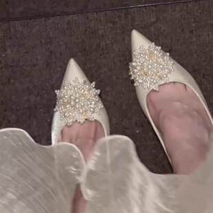 主婚纱鞋白色高跟鞋缎面婚鞋新娘鞋粗跟法式高级感珍珠花结婚鞋子