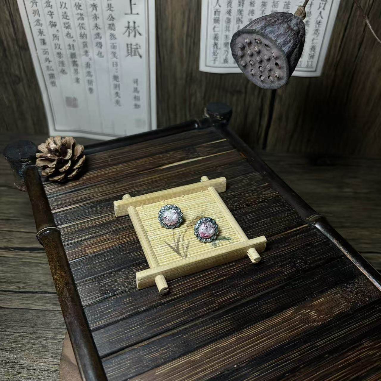 特色手工艺/地区民间特色手工艺/刺绣/疏影耳钉