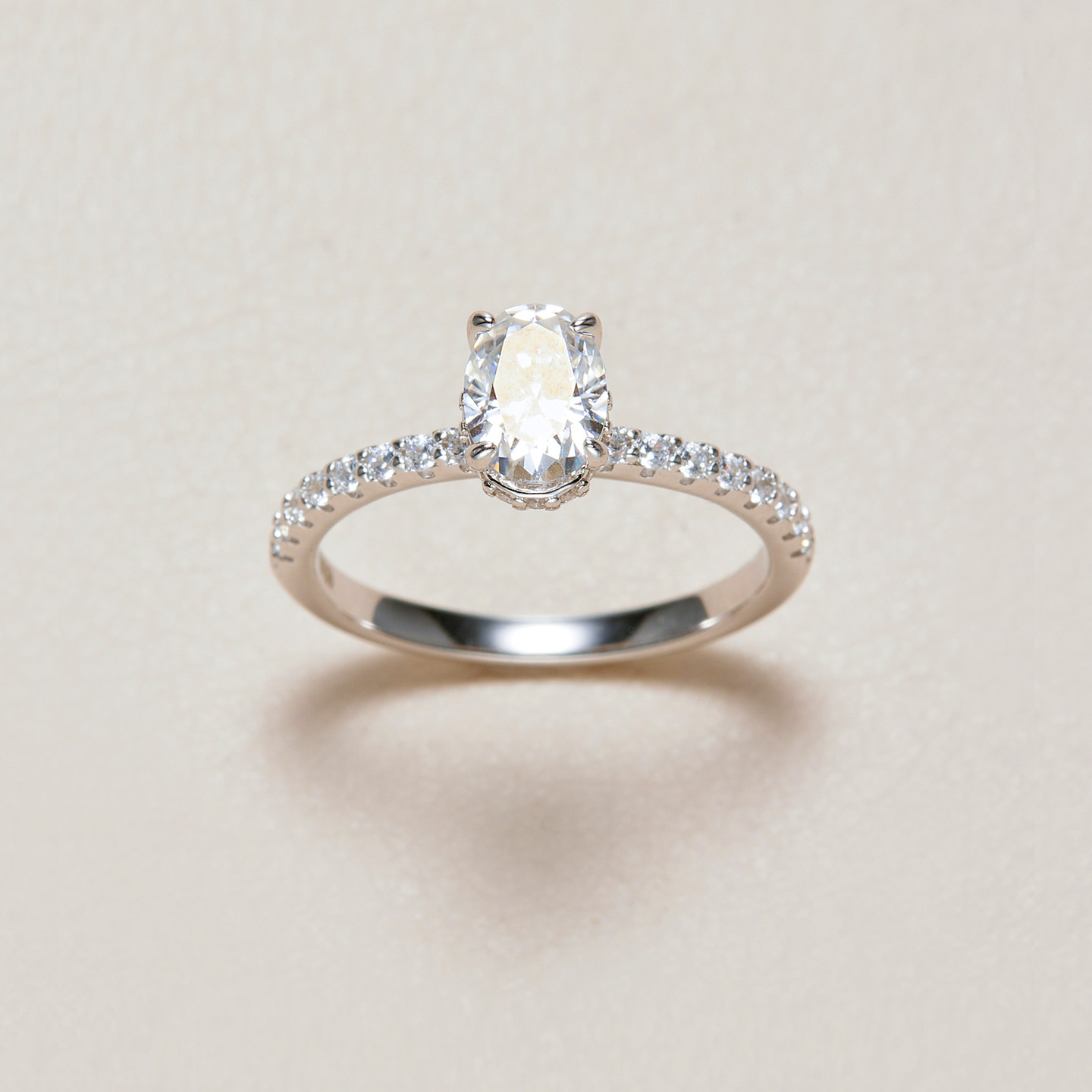 AHCHOO 静奢1克拉小方糖蛋形莫桑石戒指小众设计S925银指环女礼物,饰品/流行首饰/时尚饰品新,银饰戒指,淘宝优惠券,粉丝福利购,淘宝优惠卷