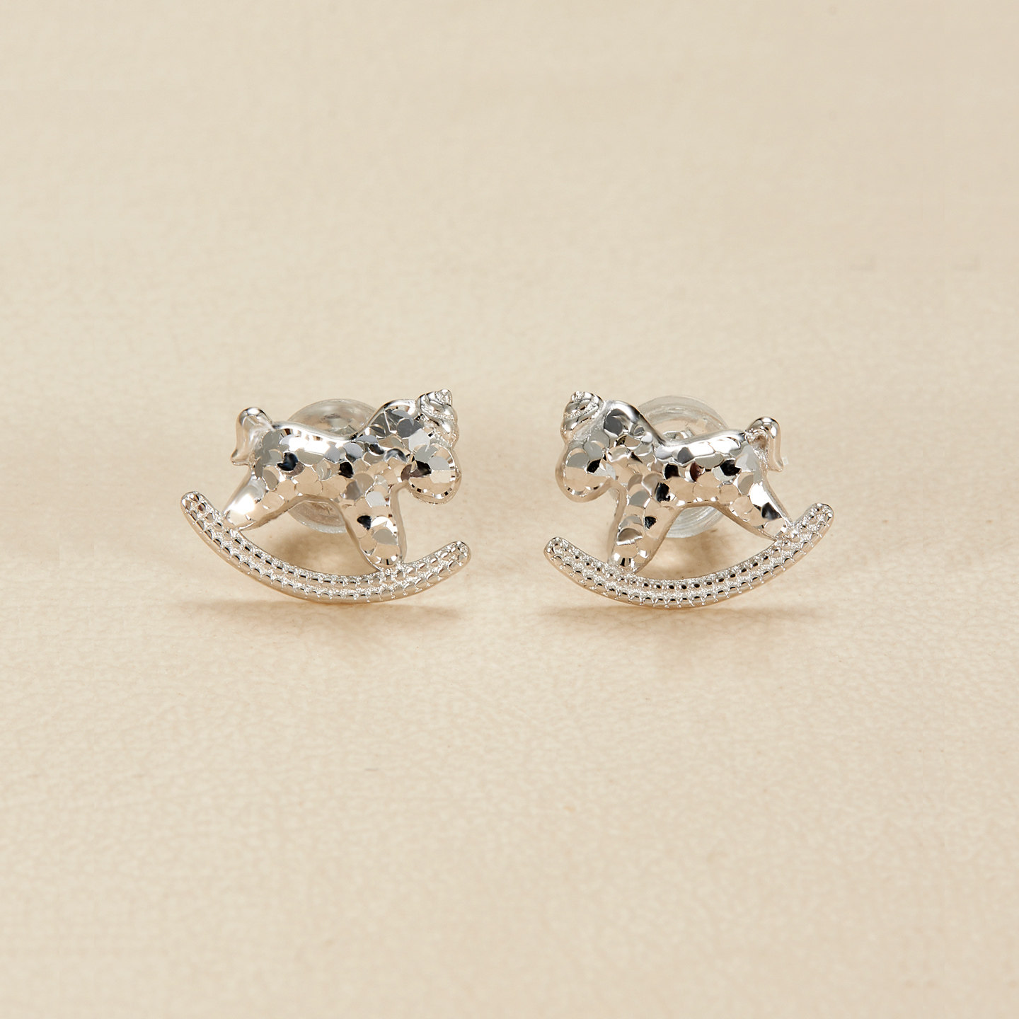 AHCHOO 马上有钱花S925银摇摇马耳环小木马碎冰冰生肖马年耳钉,饰品/流行首饰/时尚饰品新,银饰耳饰,淘宝优惠券,粉丝福利购,淘宝优惠卷