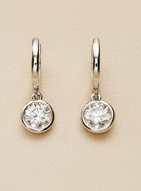 AHCHOO 静奢通勤莫桑石圆耳环女S925银百搭气质几何耳扣耳坠送礼