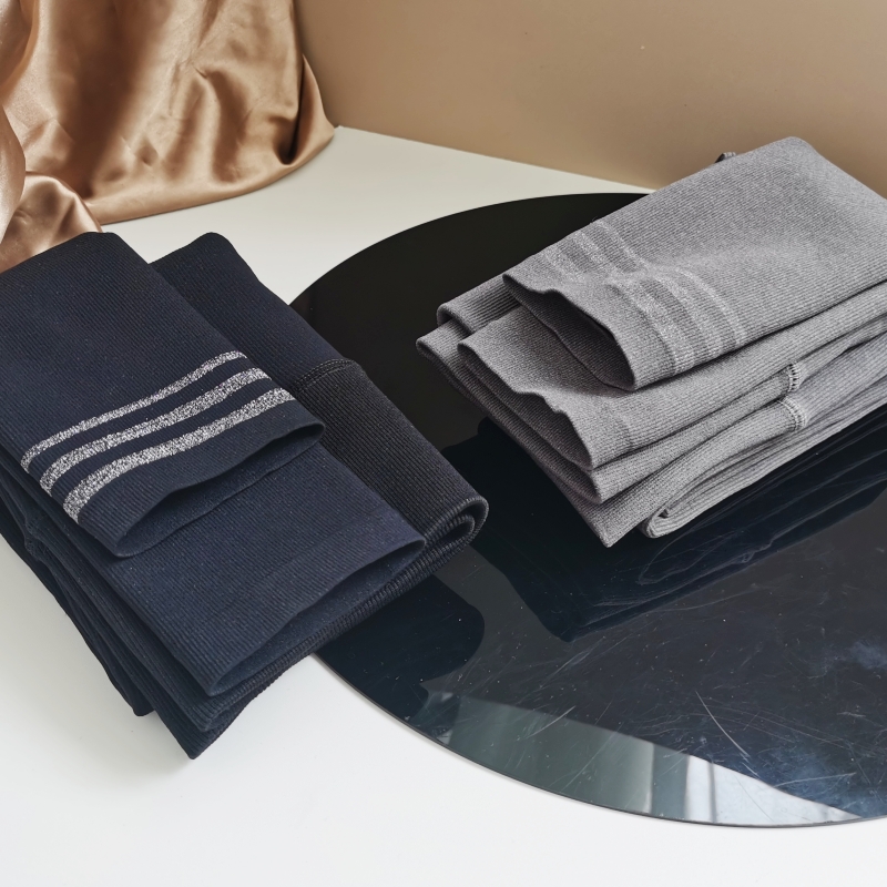 高端材质简约韩范儿保暖九分裤袜