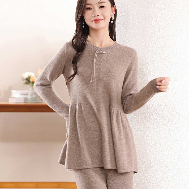 大码时尚纯色新中式毛衣套头圆领