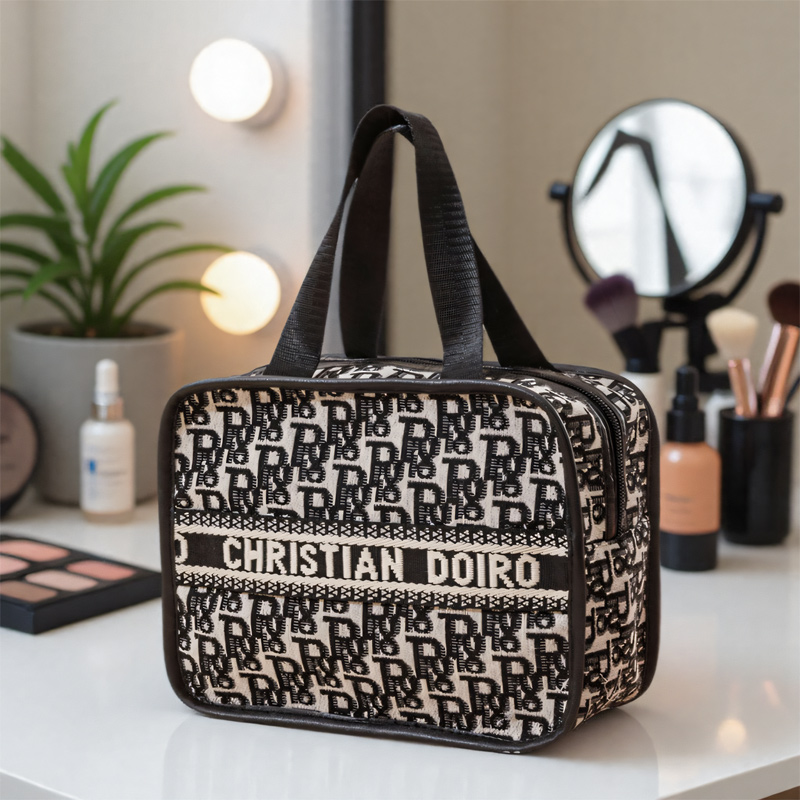 化妆包女士大容量轻奢高级收纳包