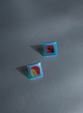 秋冬视觉系蓝色酷帅耳饰冷淡系艺术独特稀奇古怪巨好看耳钉耳夹女