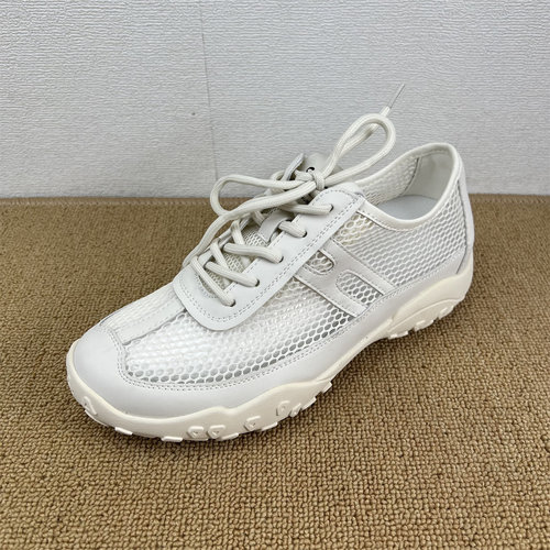 夏季真皮透气网面轻便跑步鞋