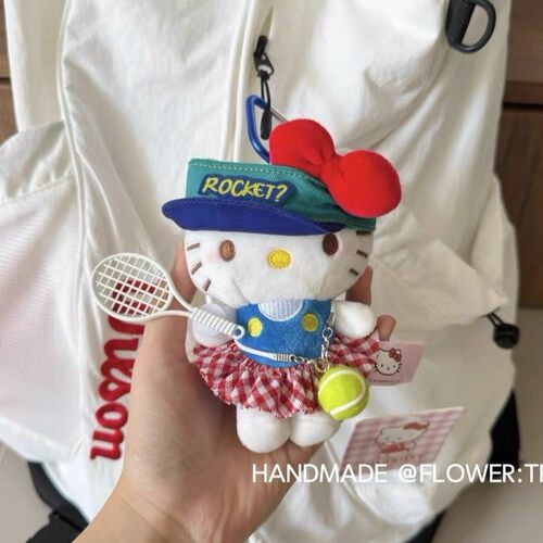 正版三丽鸥hellokitty包挂件可爱玩偶毛绒钥匙扣公仔diy生日礼物