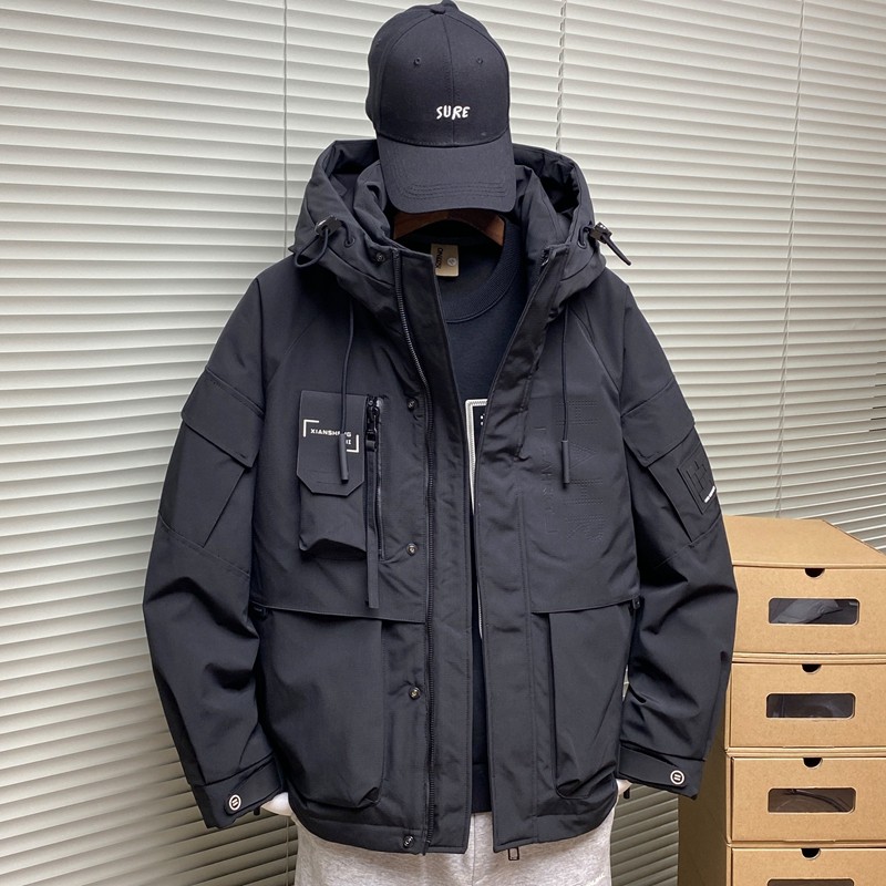 羽绒服男青少年2025冬季新短款潮牌高中学生工装加大码冲锋衣派克