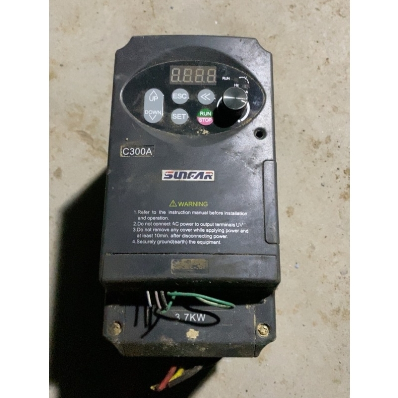 议价四方C300A-2S0037L220V 3.7KW变频器