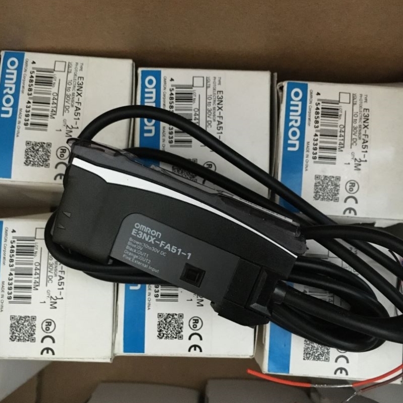 议价正光纤放大器E3NX-FA51-1 E3V3-T61 E3S-R1E4 E3S-R1E42 5E4