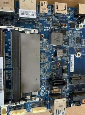 售前咨询SR343芯片i3-7100u带板一块 MFLP3AH工控机