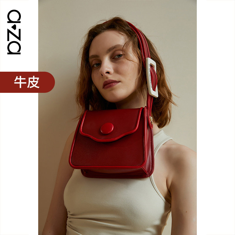 aza红色小众设计感包包女轻奢2021秋新款真皮单肩斜挎包手提婚包