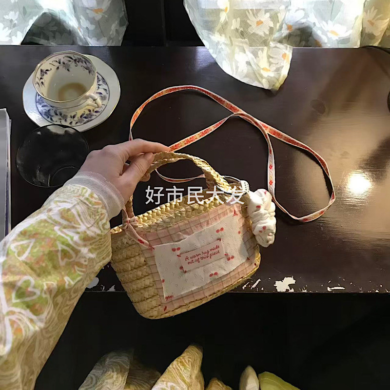 好市民大发 自制碎花布料混搭风草编夏日清凉度假沙滩百搭斜挎包