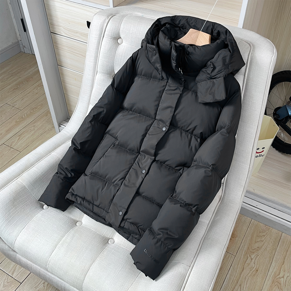 电光紫五格鹅绒露露同款泡芙外套