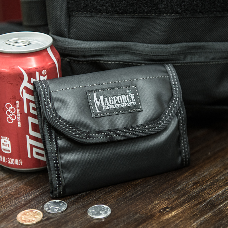 MAGFORCE台马时尚皮质感钱包男女多功能0269短钱包黑色