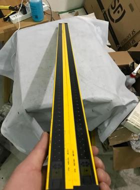 议价机光幕C20E-090304A11+C20S-090104A11 一套