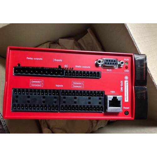 议价安全控制器 XPS-MC XPSMC32ZP XPS-MC