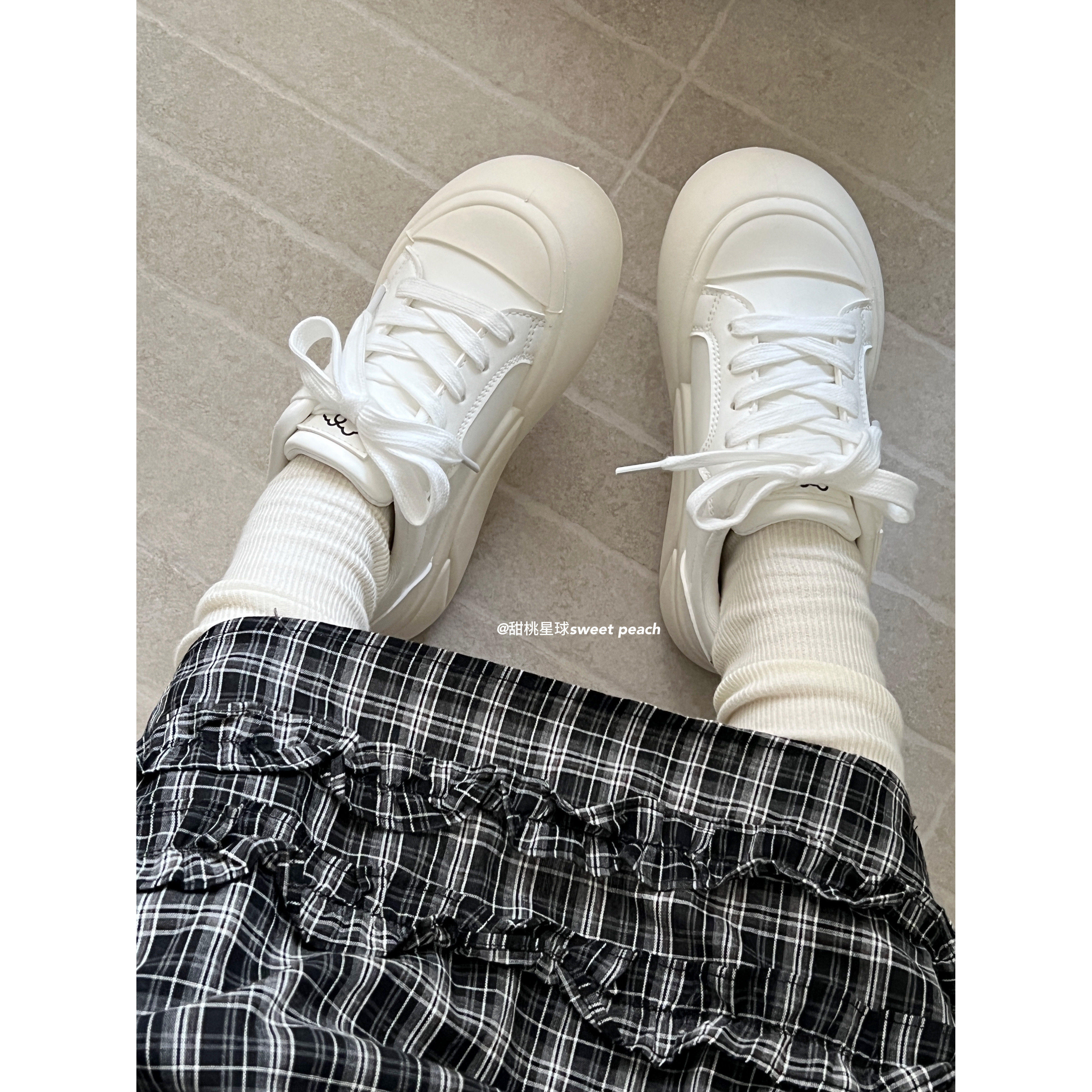 百搭厚底小白鞋女款2026春季新款休闲板鞋ins潮面包鞋子,女鞋,时尚休闲鞋,淘宝优惠券,粉丝福利购,淘宝优惠卷