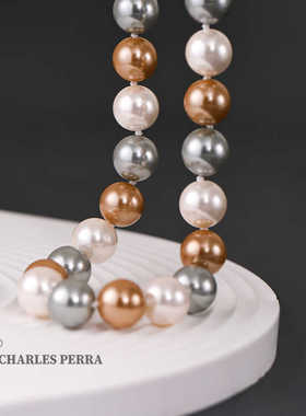 短款项链美拉德风格施家珍珠