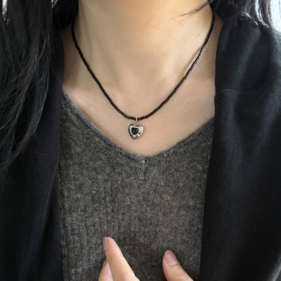 天然黑玛瑙爱心吊坠项链锁骨链