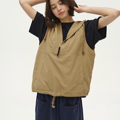 WITHSUUGAR原纱防晒连帽马甲