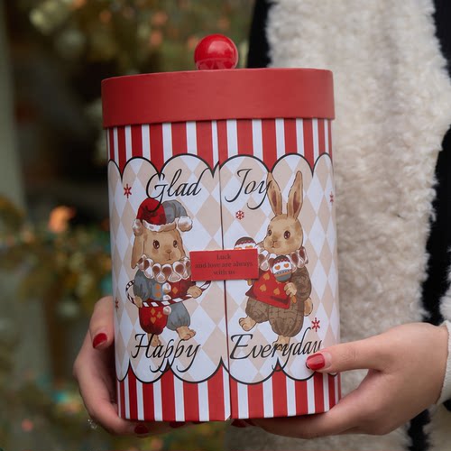 2026新年包装盒抱抱桶马年礼盒饼干雪花酥年货盒子礼品盒空盒圣诞