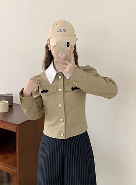 2025冬飘P系列 衣佳人折扣女装 娃娃领 个性口袋 短款外套  2455