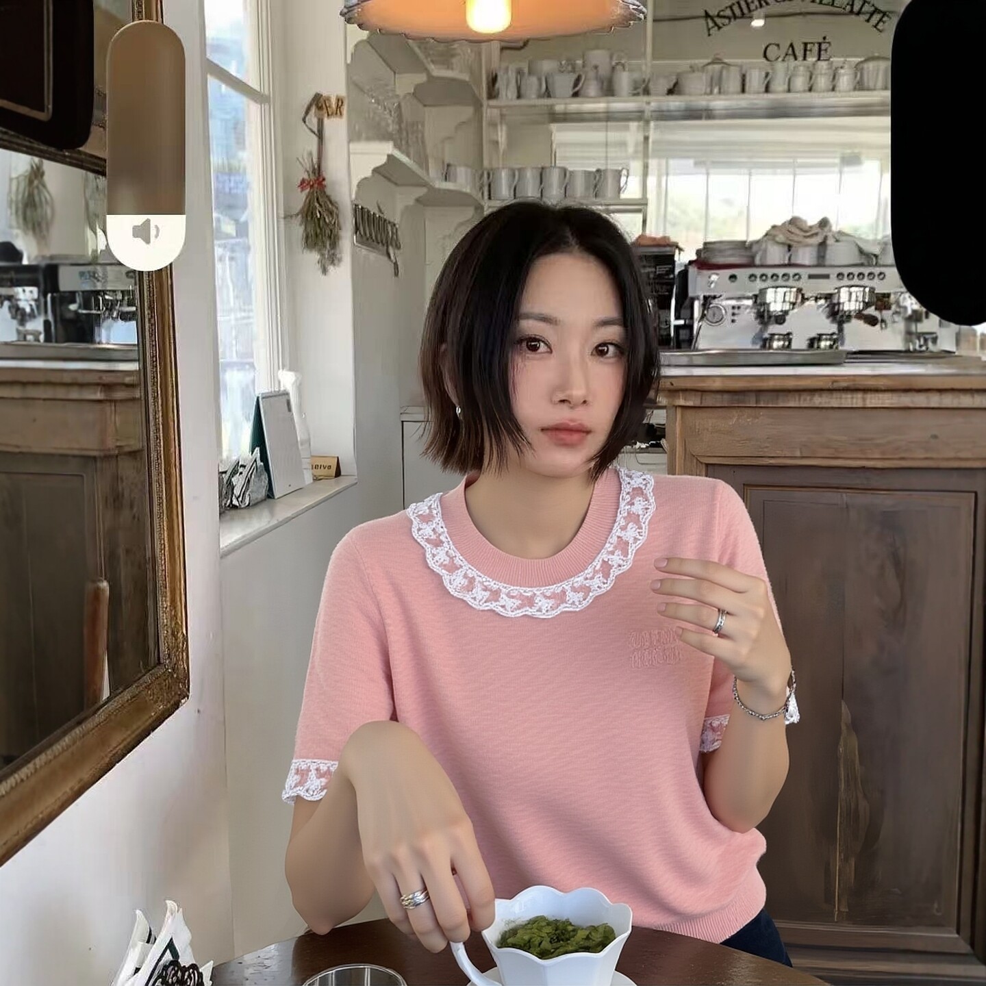 2026夏莱L系列1 衣佳人折扣女装 蕾丝圆领 粉嫩 短袖针织衫 39