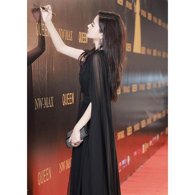 晚礼服裙女宴会轻奢小众高端法式高级感黑色红毯红歌大合唱演出服