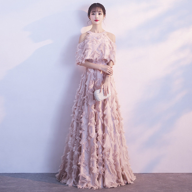 宴会晚礼服裙女2026新款端庄大气长款显瘦气质名媛挂脖粉色伴娘服