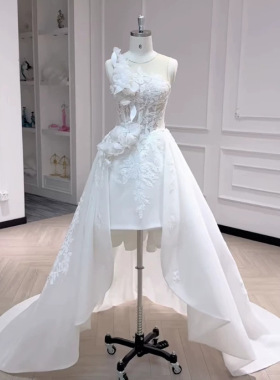 法式立体婚纱2026花瓣抹胸重工蕾丝新娘主纱影楼白色蓬蓬婚纱裙