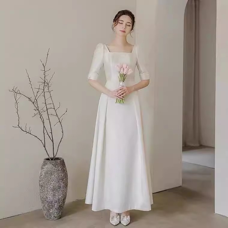 跨境方领显瘦敬酒服欧式简约中袖蓬蓬裙缎面新娘结婚超仙出门纱