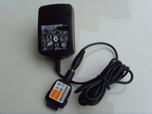 原装多普达DOPOD 515 535 686 696 699 700 696i手机直充 线充 冲电器 +转接头 WW01