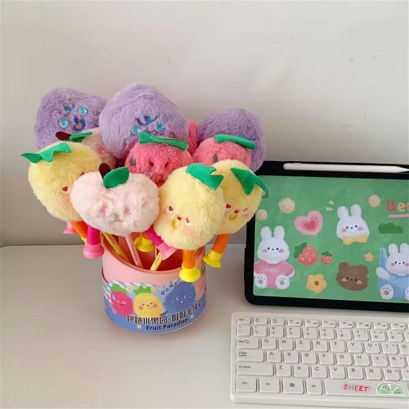 水果造型毛绒卡通四色可爱毛绒玩偶可拉伸减压黑色圆珠笔配笔筒
