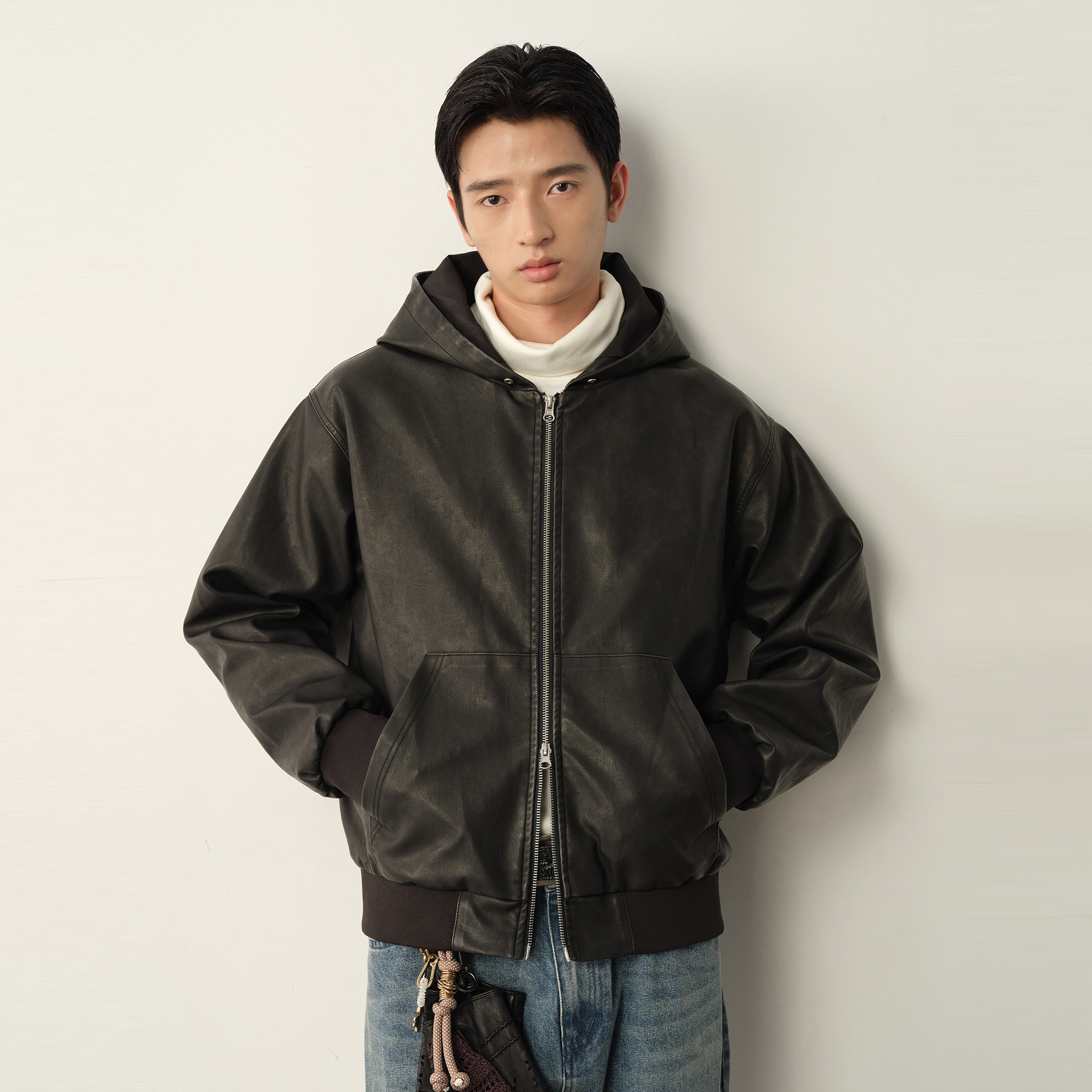 Vavu廓形水洗连帽皮衣复古双拉链
