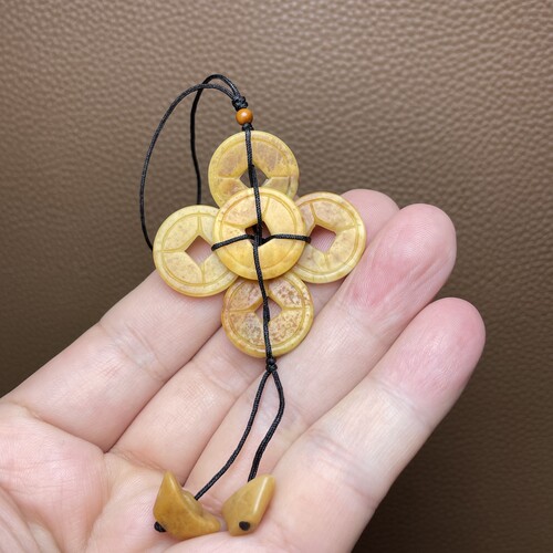 籽料黄沁铜钱五帝钱车挂