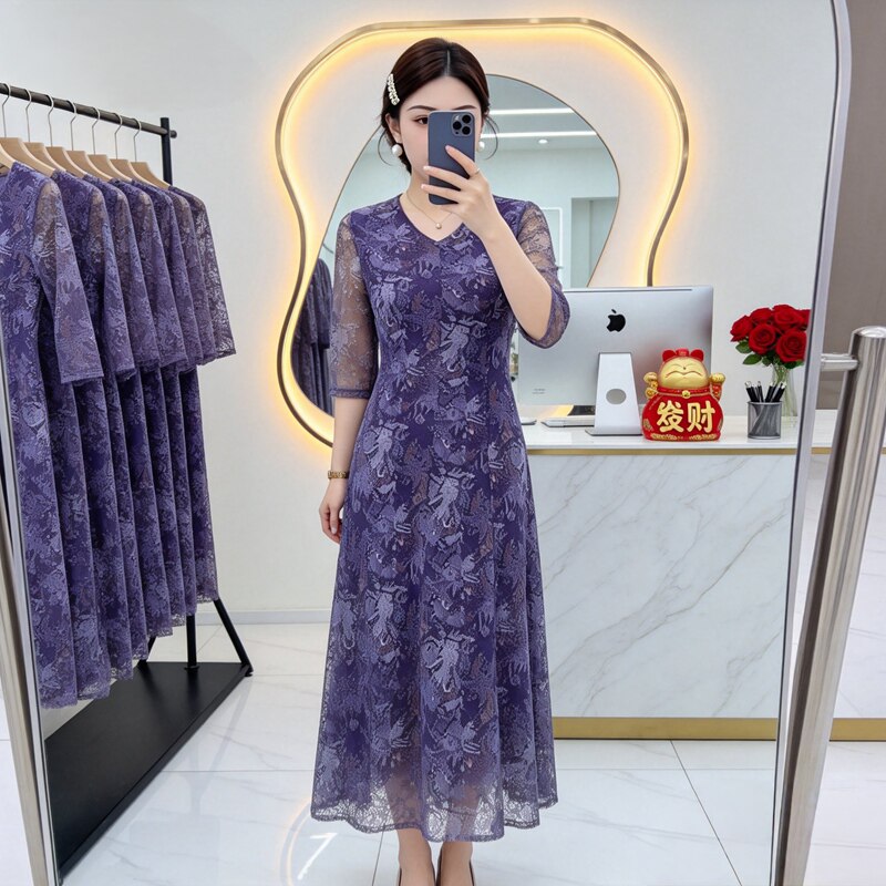 妈妈装大码显瘦V领印花连衣裙