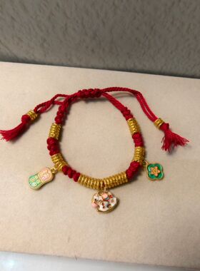 手工盘缠手链黄金色红色藏式棉绳红绳小马福牌2026本命年手串招财