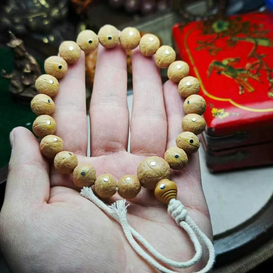 小凤眼大眼睛实心籽尼泊尔凤眼菩提手串桩好眼正油足手工镶嵌银钉