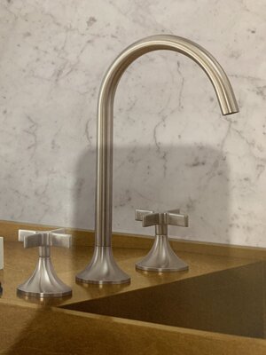 德国当代明装三孔龙头原装进口