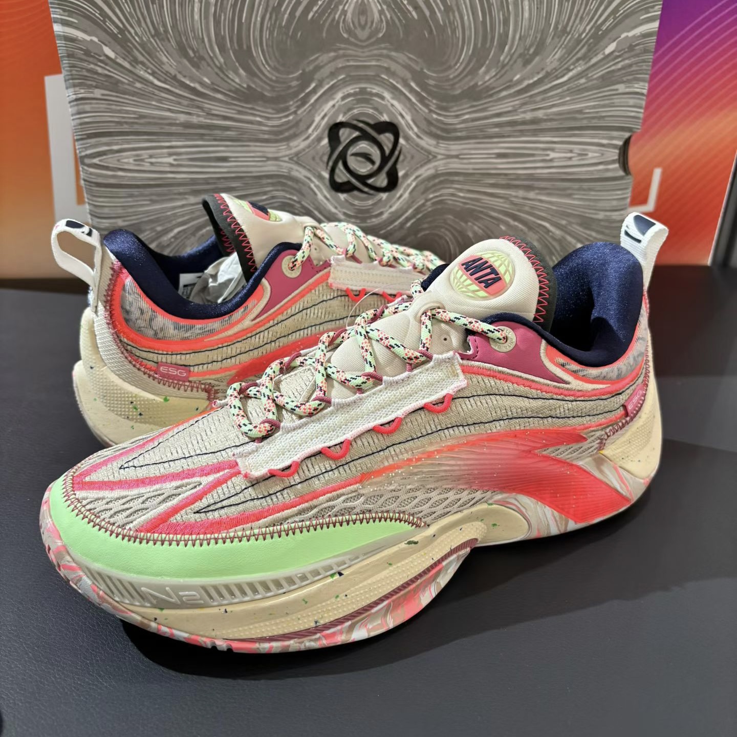 安踏瞬息一代氮科技篮球鞋男子专业低帮实战运动鞋912411111Q